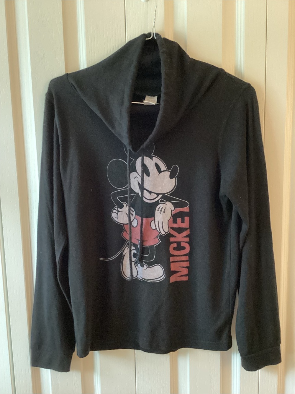 Disney Mickey Mouse Black Leaning Cowl Neck Pullover Size Medium - IEC